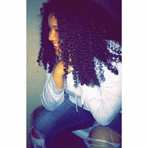 Meet your Posher, Fatima